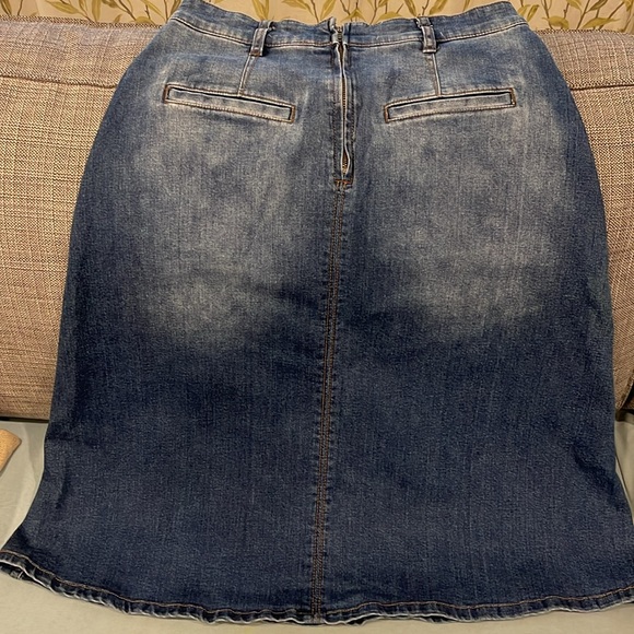 Pilcro by Antropologie denim A line midi skirt - Picture 4 of 4